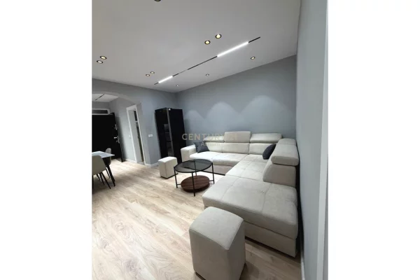 Shtepi me qera 1+1 ne Tirane - 500 Euro