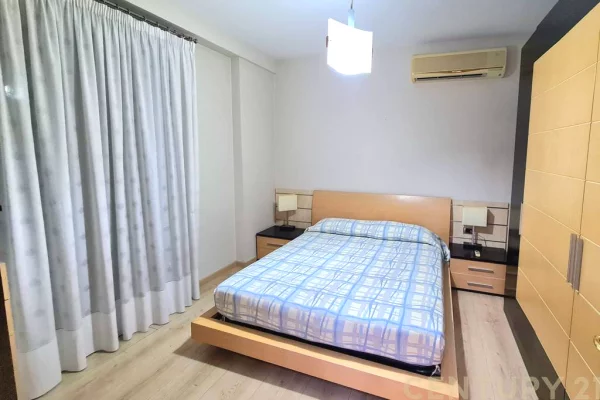 Shtepi me qera 2+1 ne Tirane - 1,200 Euro