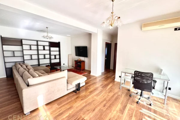 Shtepi me qera Apartament ne Tirane, 2+1, Mobilimi E mobiluar, Pagesa 1,500  Euro.