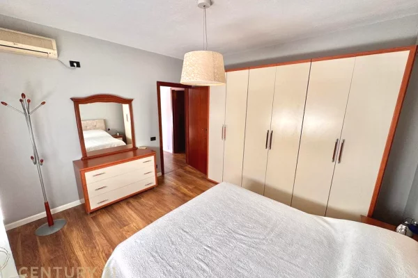 Shtepi me qera Apartament ne Tirane, 2+1, Mobilimi E mobiluar, Pagesa 1,500  Euro.