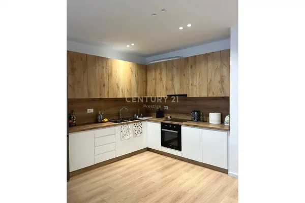 Shtepi me qera Apartament ne Tirane, 2+1, Mobilimi E mobiluar, Pagesa 800  Euro.