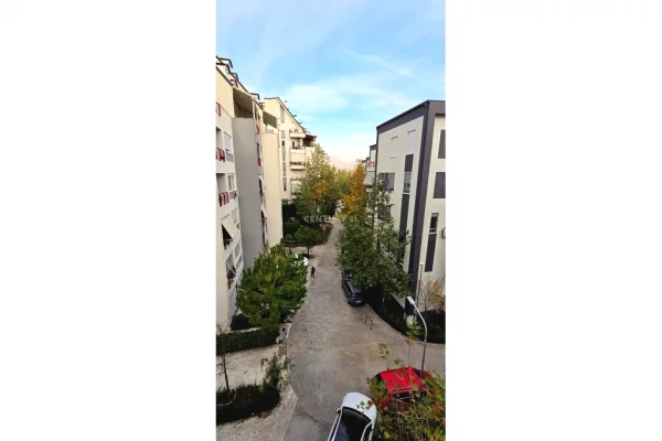 Shtepi me qera 2+1 ne Tirane - 630 Euro