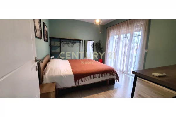 Shtepi me qera Apartament ne Tirane, 2+1, Mobilimi E mobiluar, Pagesa 750  Euro.