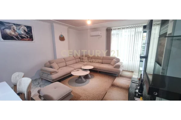 Shtepi me qera 2+1 ne Tirane - 500 Euro