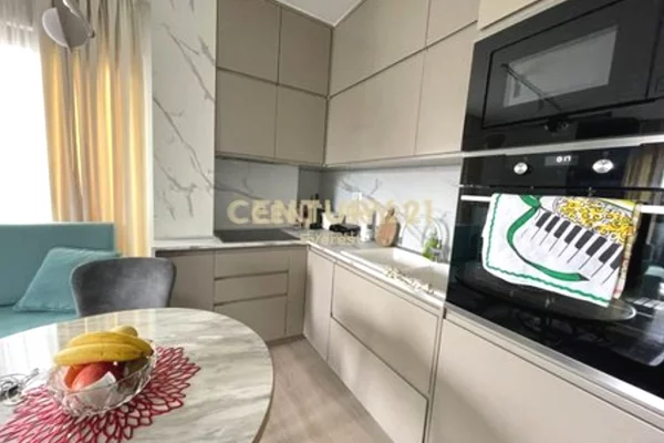 Shtepi me qera Apartament ne Tirane, 1+1, Mobilimi E mobiluar, Pagesa 900  Euro.