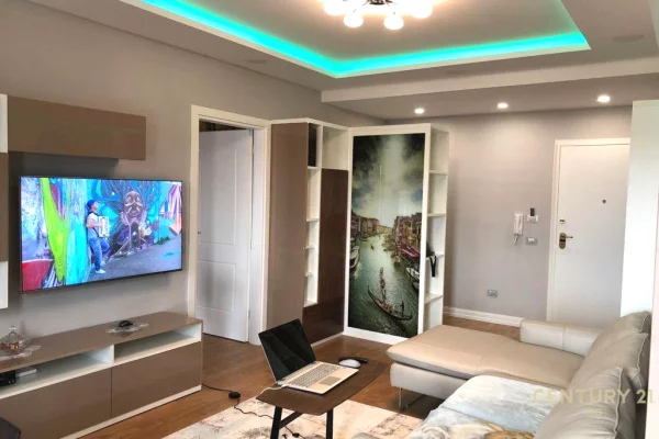 Shtepi me qera 1+1 ne Tirane - 650 Euro