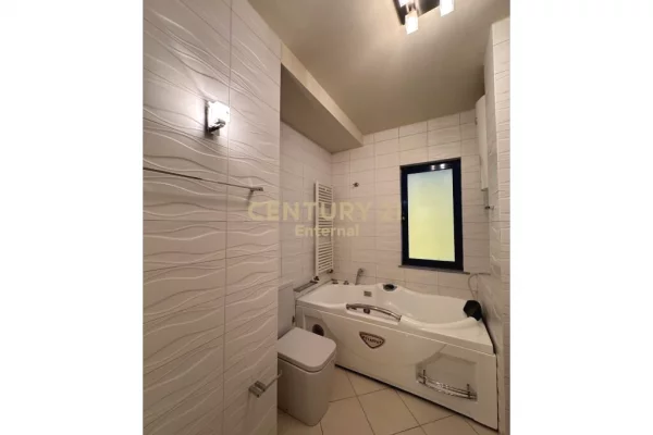 Shtepi me qera Apartament ne Tirane, 3+1, Mobilimi E mobiluar, Pagesa 1,500  Euro.