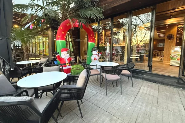 Ambient biznesi me qera 2+1 ne Tirane - 1,500 Euro