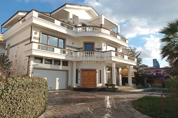 Shtepi ne shitje 4+1 ne Tirane - 800,000 Euro