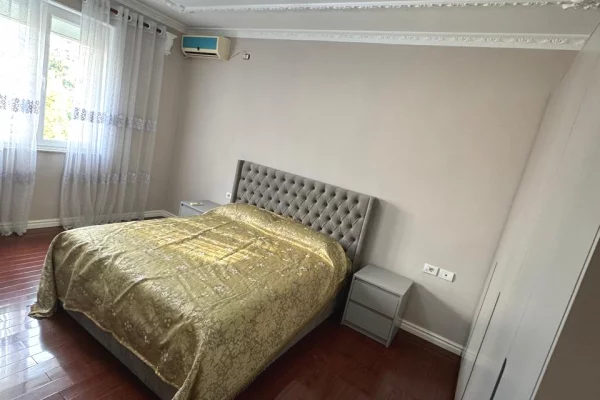 Shtepi me qera Apartament ne Tirane, 2+1, Mobilimi E mobiluar, Pagesa 850  Euro.
