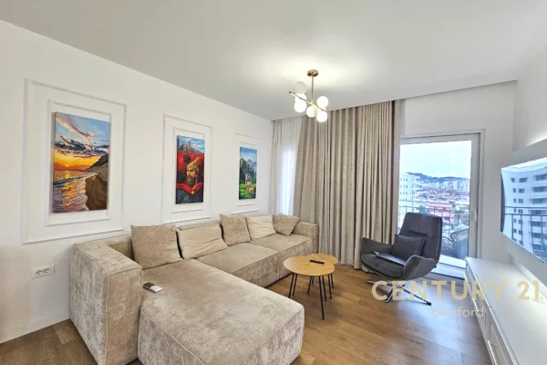 Shtepi me qera 2+1 ne Tirane - 750 Euro