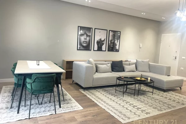 Shtepi me qera Apartament ne Tirane, 3+1, Mobilimi E mobiluar, Pagesa 1,300  Euro.