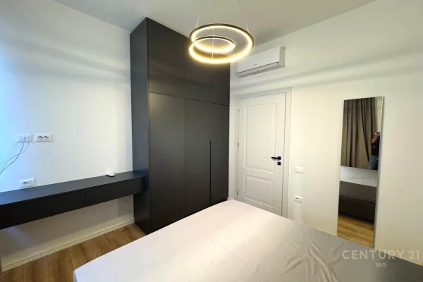 Shtepi me qera Apartament ne Tirane, 2+1, Mobilimi E mobiluar, Pagesa 700  Euro.