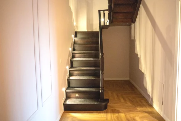 Duplex (2 storey house) for sale in Tirana 2+1, Emty