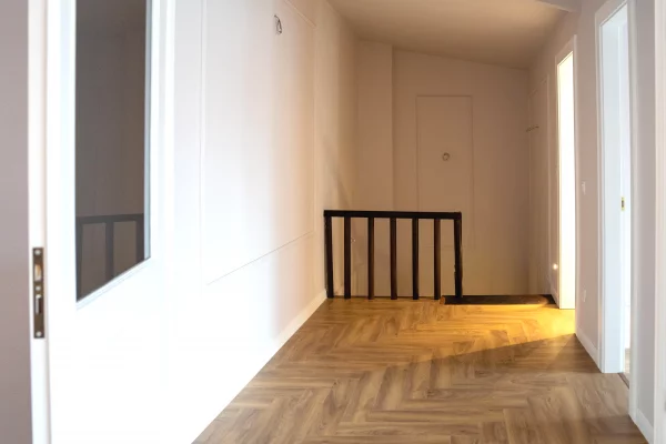 Duplex (2 storey house) for sale in Tirana 2+1, Emty