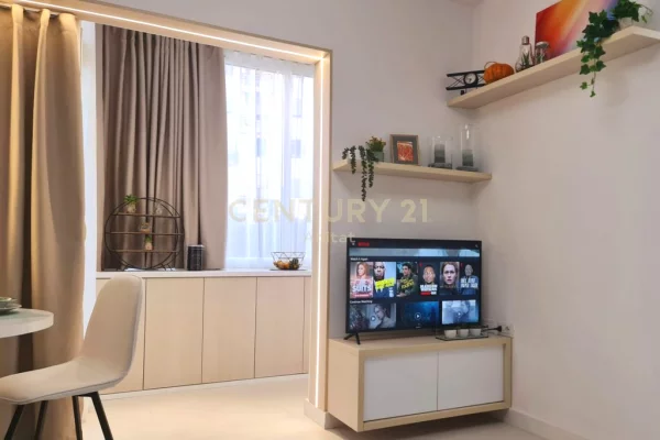 Shtepi ne shitje Apartament ne Tirane, Garsoniere, Mobilimi E mobiluar, Pagesa 108,000  Euro.