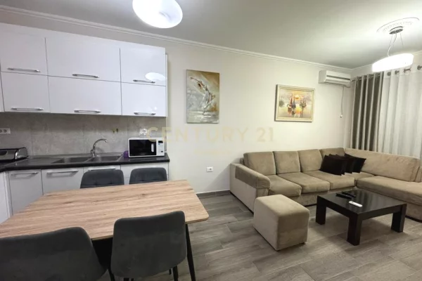 Shtepi me qera 1+1 ne Tirane - 450 Euro