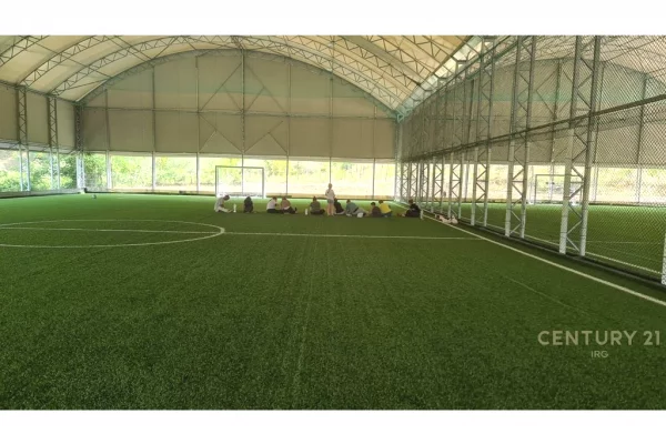 Ambient biznesi ne shitje 3+1 ne Tirane - 1,400,000 Euro