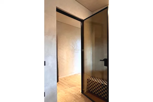 Shtepi me qera Apartament ne Tirane, 1+1, Mobilimi E mobiluar, Pagesa 2,000  Euro.