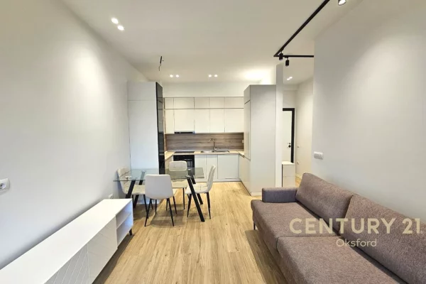 Shtepi me qera Apartament ne Tirane, 2+1, Mobilimi E mobiluar, Pagesa 650  Euro.