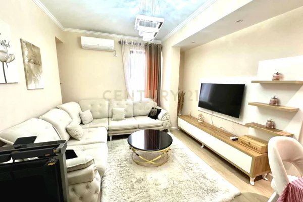 Shtepi ne shitje 2+1 ne Tirane - 125,000 Euro