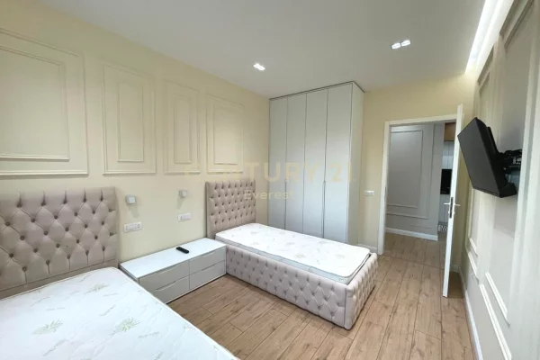 Shtepi me qera Apartament ne Tirane, 2+1, Mobilimi E mobiluar, Pagesa 1,400  Euro.