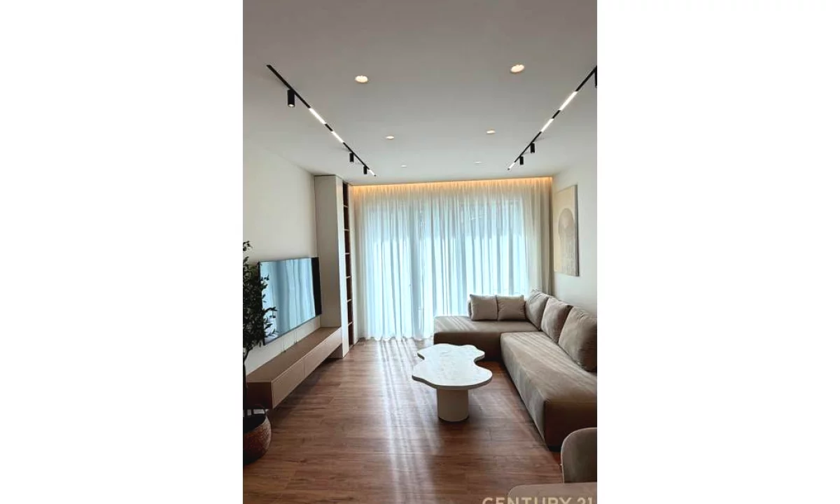 Shtepi me qera Apartament ne Tirane, 2+1, Mobilimi E mobiluar, Pagesa 1,900  Euro.