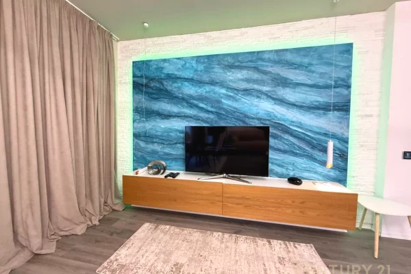 Shtepi me qera Apartament ne Tirane, 2+1, Mobilimi E mobiluar, Pagesa 1,700  Euro.