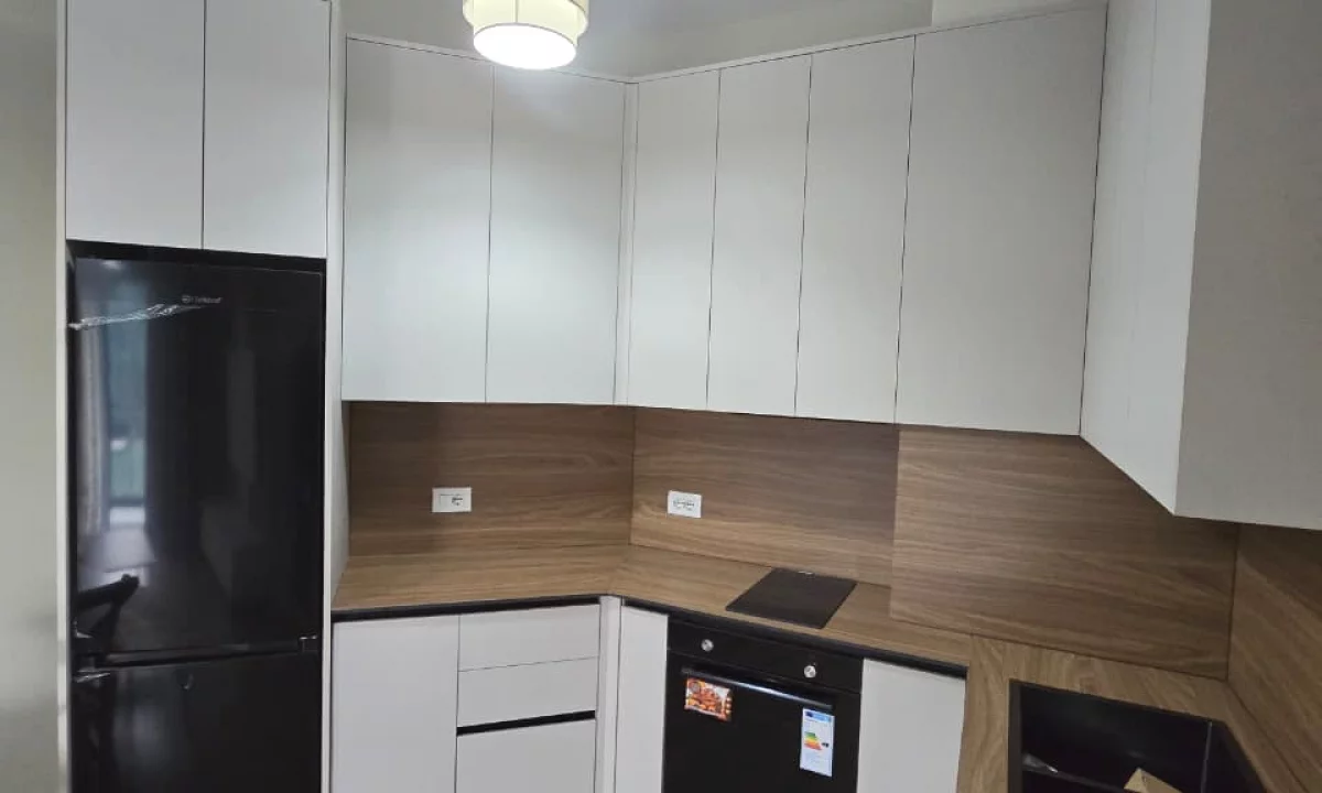 Shtepi me qera Apartament ne Tirane, 1+1, Mobilimi E mobiluar, Pagesa 600  Euro.