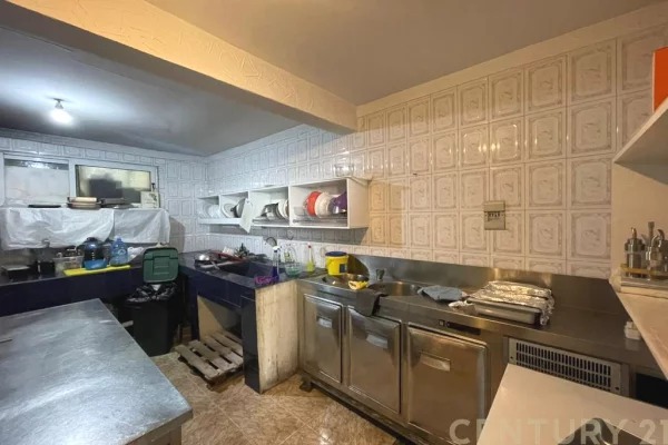 HOTEL PER QIRA NE VLORE!