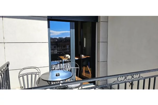 Shtepi ne shitje Apartament ne Tirane, 1+1, Mobilimi E mobiluar, Pagesa 280,000  Euro.