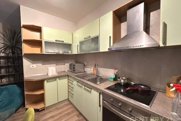 Shtepi me qera Apartament ne Tirane, 2+1, Mobilimi E mobiluar, Pagesa 800  Euro.