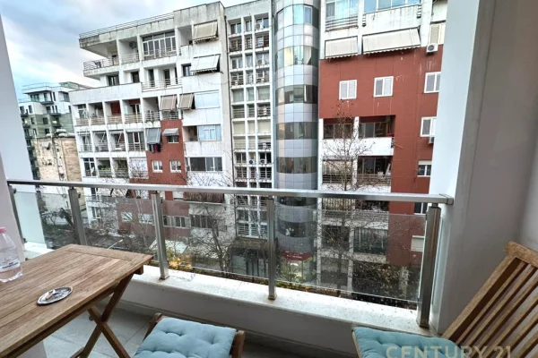 Shtepi me qera Apartament ne Tirane, 2+1, Mobilimi E mobiluar, Pagesa 800  Euro.