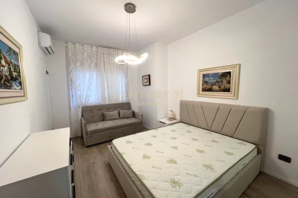 Shtepi me qera Apartament ne Tirane, 1+1, Mobilimi E mobiluar, Pagesa 750  Euro.