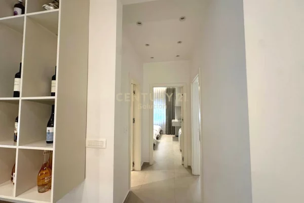 Shtepi me qera Apartament ne Tirane, 2+1, Mobilimi E mobiluar, Pagesa 1,000  Euro.