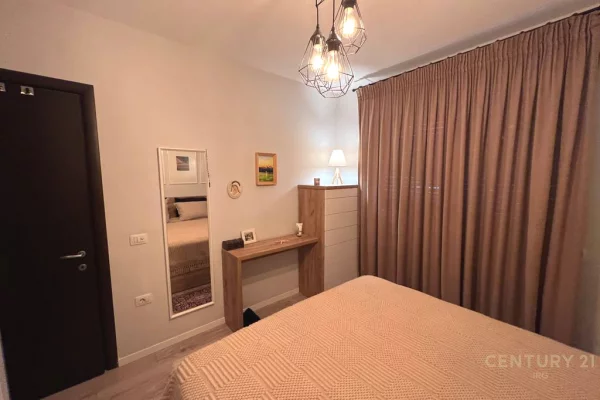 Shtepi me qera Apartament ne Tirane, 1+1, Mobilimi E mobiluar, Pagesa 700  Euro.