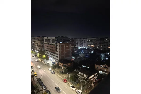 Apartament 2+1+2 me Qira ne Astir ,prane Santana Lounge