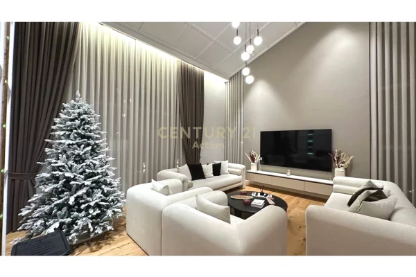 Shtepi me qera Apartament ne Tirane, 7+1, Mobilimi E mobiluar, Pagesa 10,000  Euro.