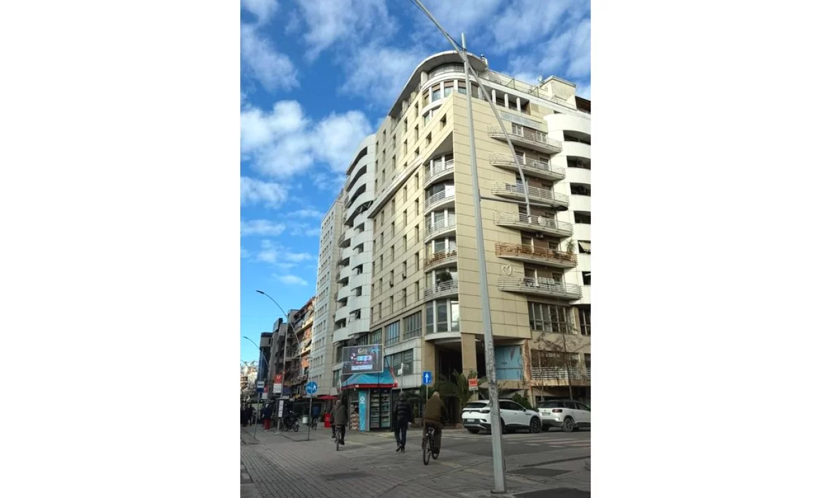 Ambient zyre per qira ne Qender