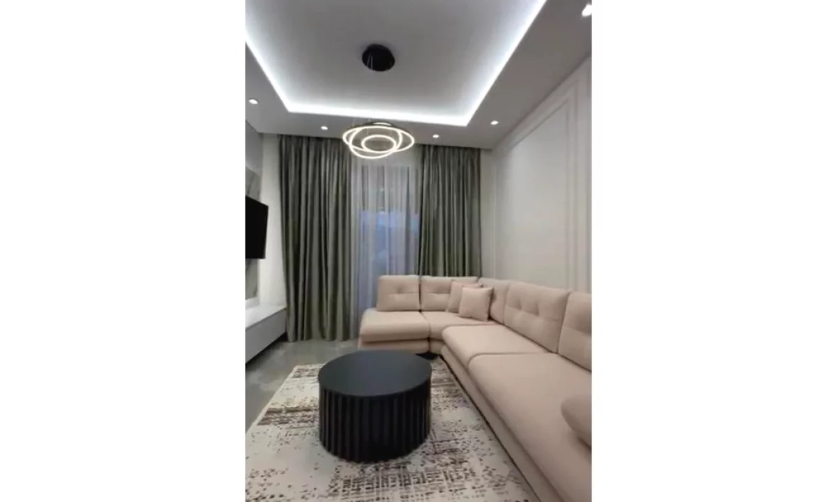 Shtepi me qera Apartament ne Tirane, 2+1, Mobilimi E mobiluar, Pagesa 900  Euro.