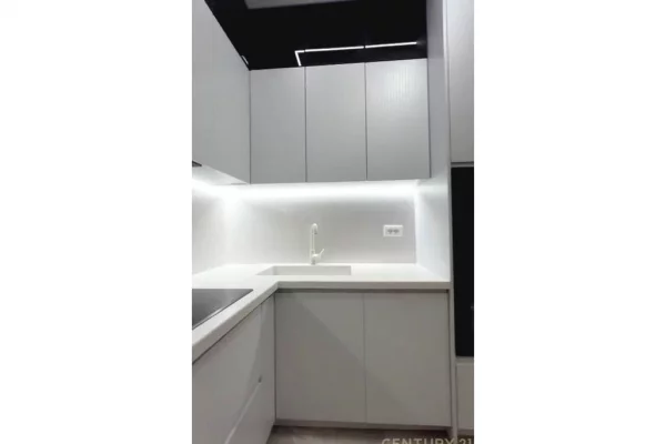 Shtepi me qera Apartament ne Tirane, 2+1, Mobilimi E mobiluar, Pagesa 900  Euro.