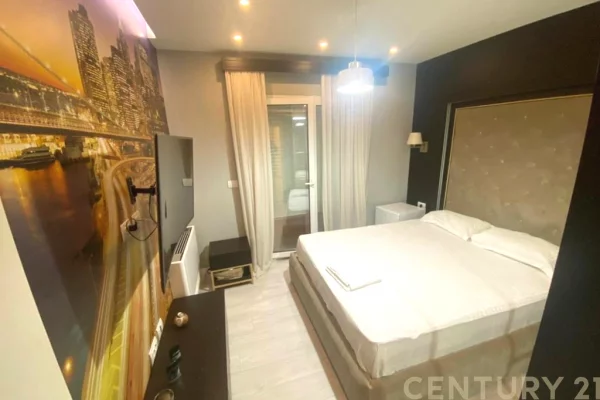 Shtepi me qera Apartament ne Tirane, 3+1, Mobilimi E mobiluar, Pagesa 1,600  Euro.