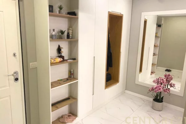 Shtepi me qera Apartament ne Tirane, 3+1, Mobilimi E mobiluar, Pagesa 1,600  Euro.