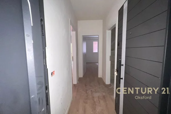 Apartment for sale in Tirana 1+1, Emty