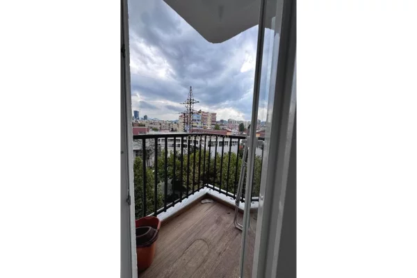 Shtepi ne shitje Apartament ne Tirane, 2+1, Mobilimi E mobiluar, Pagesa 139,000  Euro.