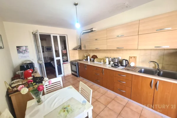 APARTAMENT 4+1+2 TEK SHKOLLA P.NINI!