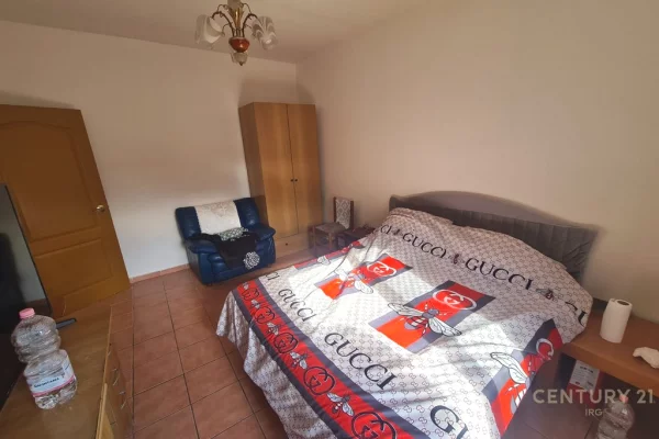 Apartment for sale in Tirana 4+1, Furnished