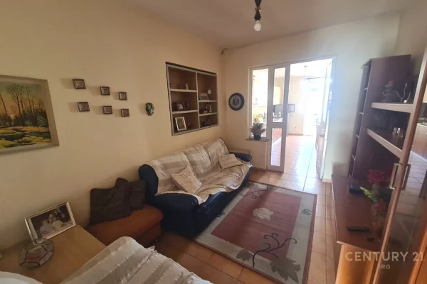 Apartment for sale in Tirana 4+1, Furnished