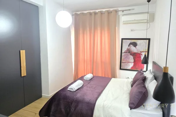 Shtepi me qera Apartament ne Tirane, 2+1, Mobilimi E mobiluar, Pagesa 800  Euro.