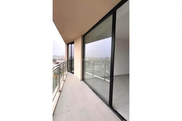 Apartment for sale in Tirana 3+1, Emty